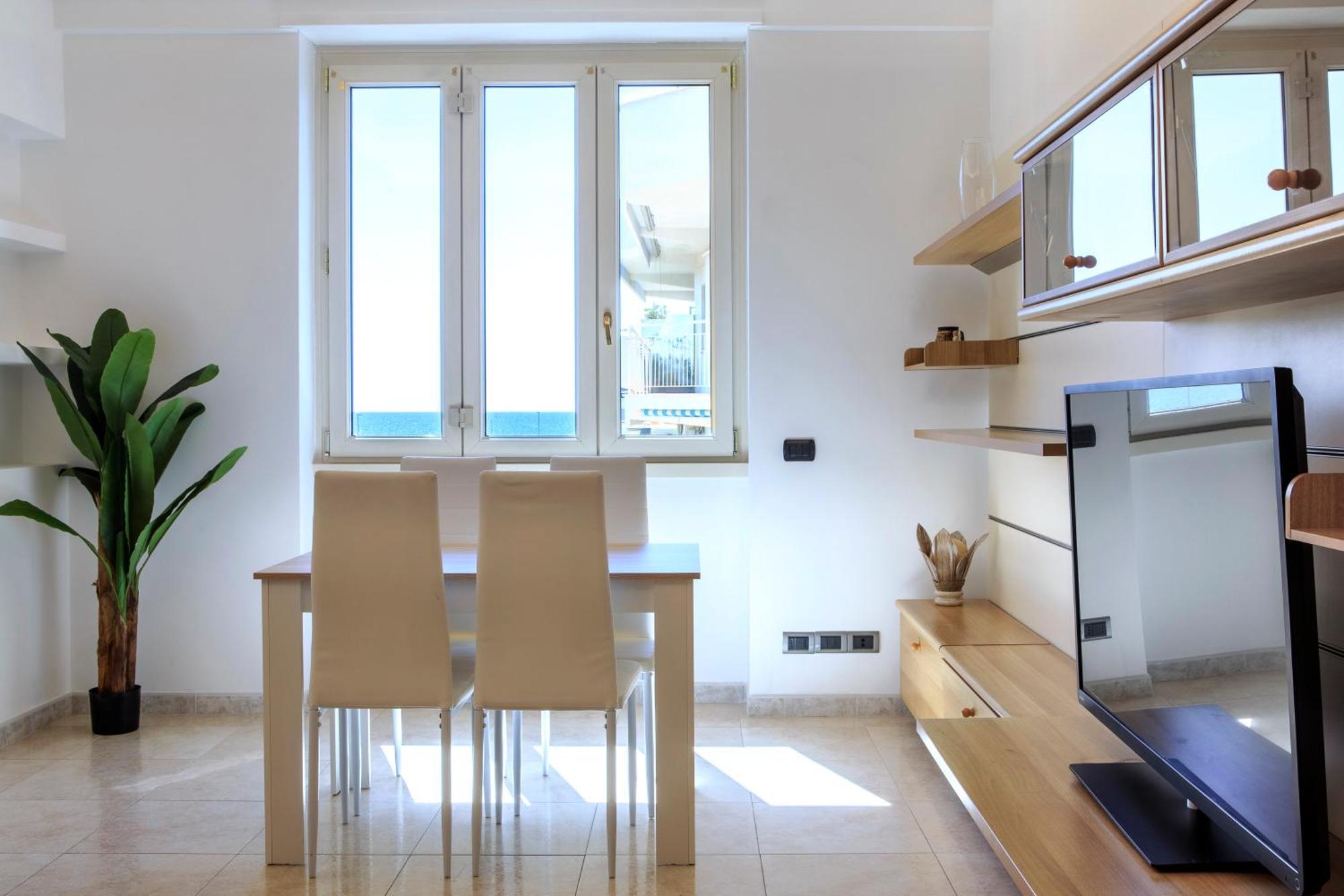 Ostia Holiday Tartane Ngoại thất bức ảnh