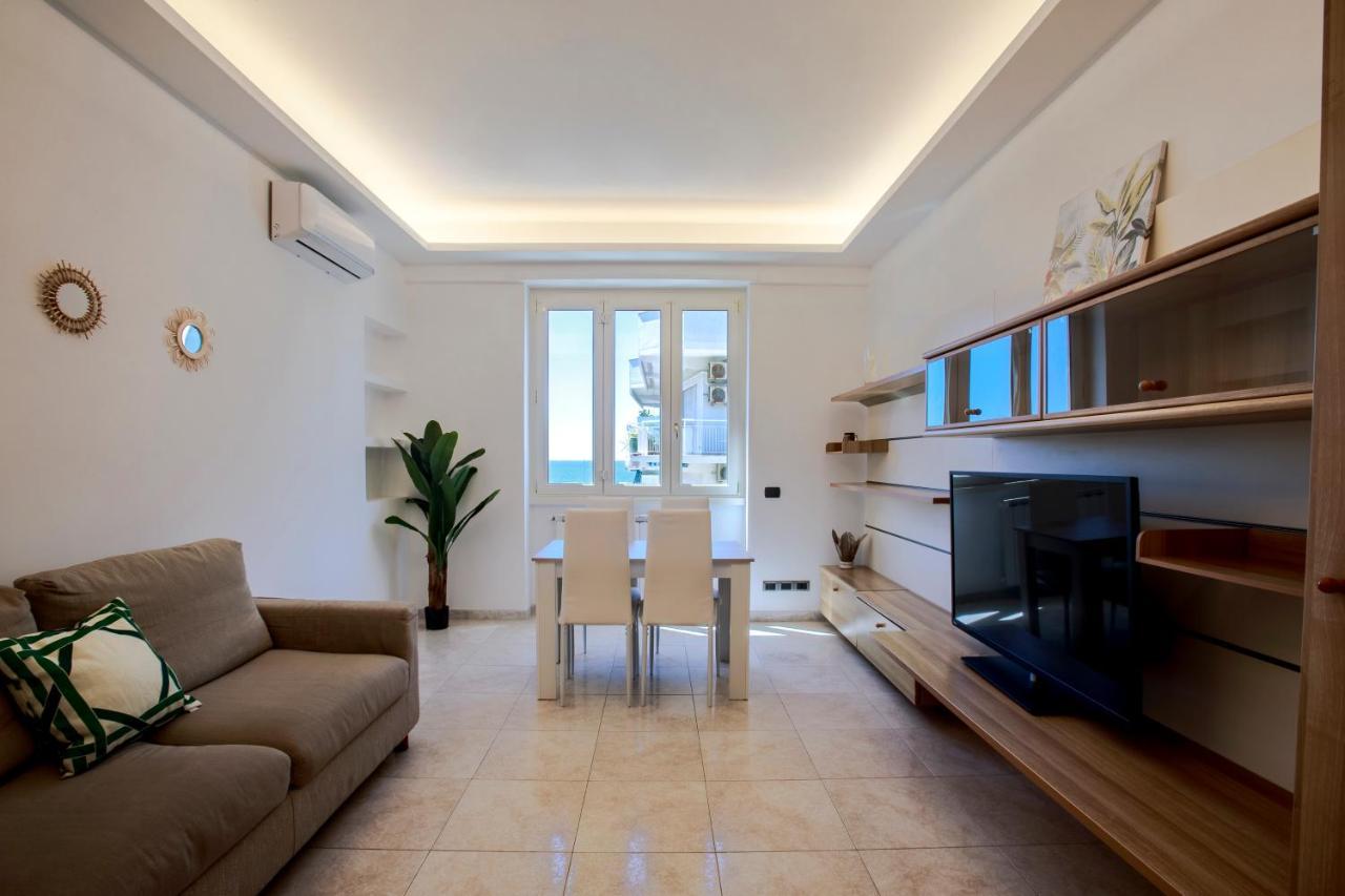 Ostia Holiday Tartane Ngoại thất bức ảnh